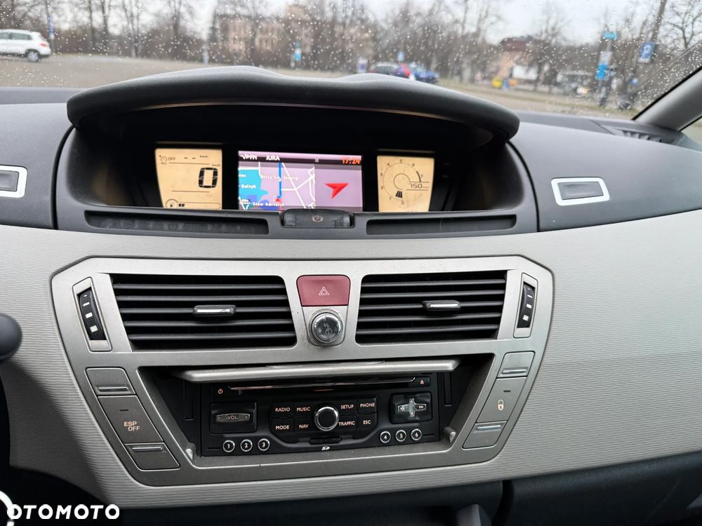 Citroën C4 Picasso - 22