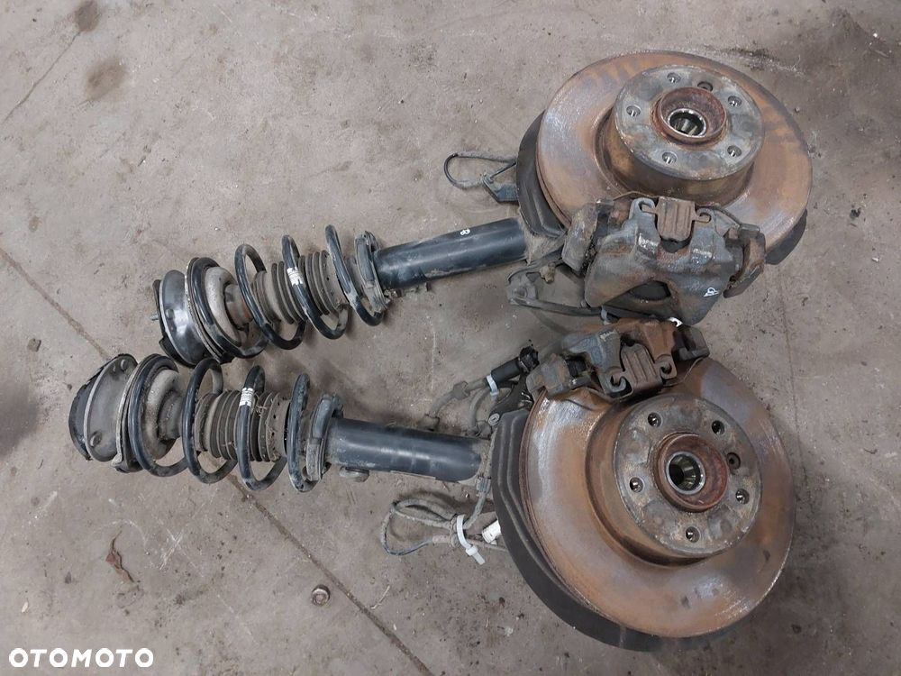 AMORTYZATOR SPRĘŻYNA ZWROTNICA LEWY + PRAWY PRZÓD BMW X1 E84 2.0 D 6851335 - 1