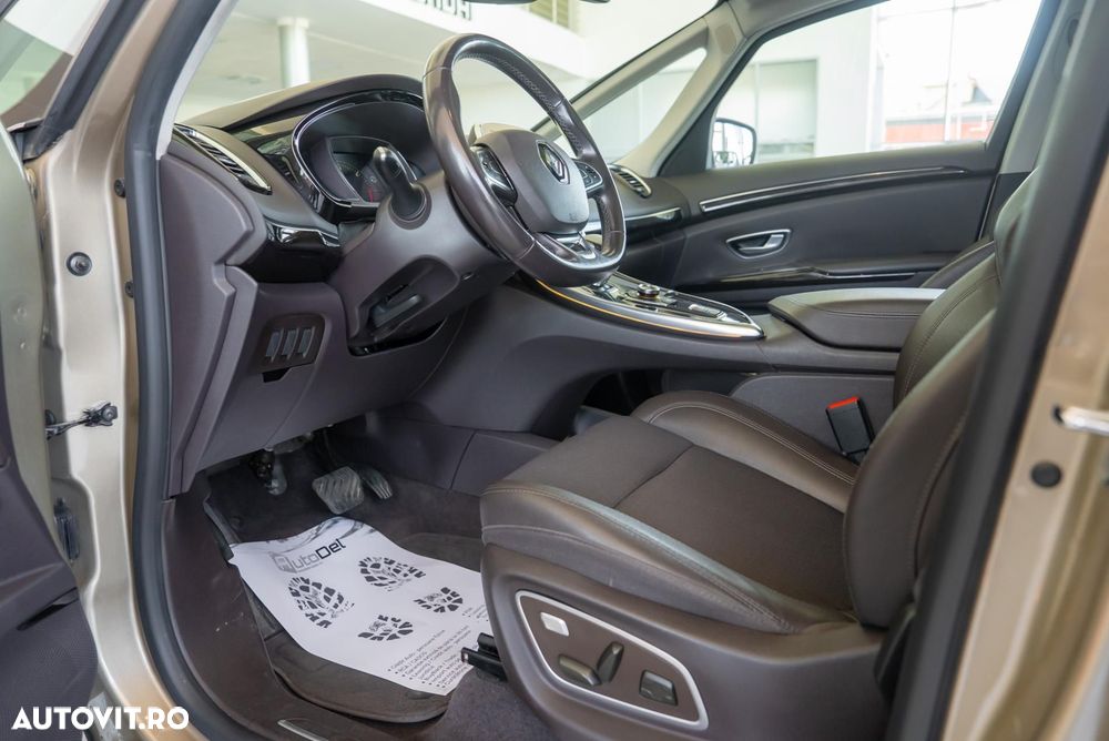 Renault Espace Energy dCi 160 EDC Business - 17
