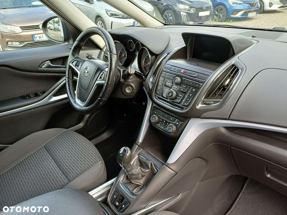 Opel Zafira 1.4 Turbo (ecoFLEX) Start/Stop Innovation - 23
