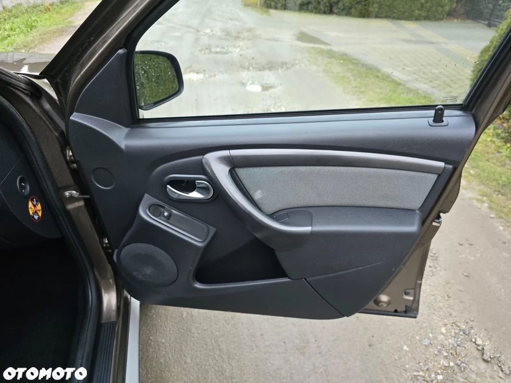 Dacia Duster 1.2 TCe Outdoor 4x4 S&S - 17