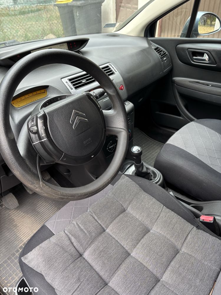 Citroën C4 - 4
