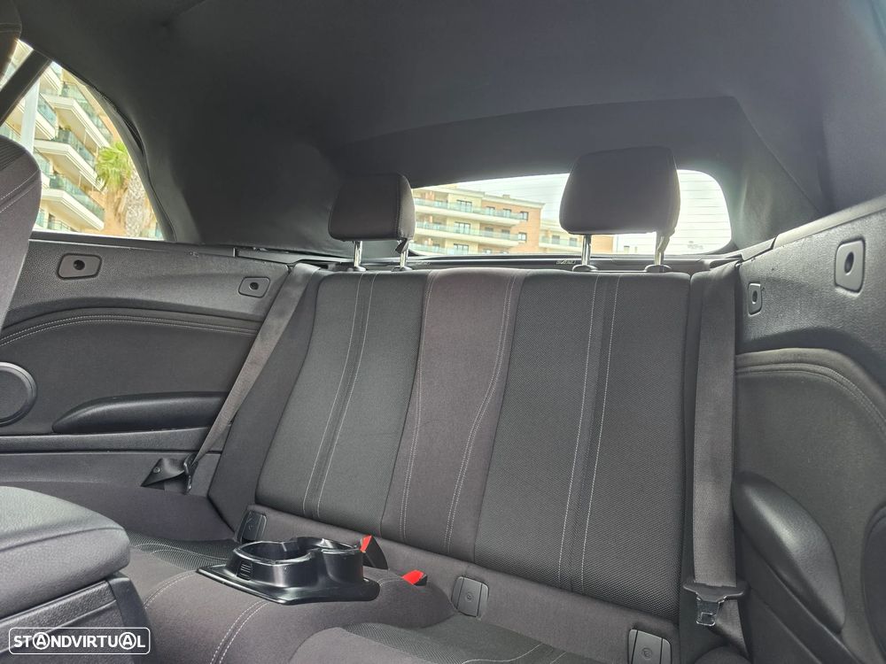 BMW 218 d Cabrio Line Sport Auto - 17