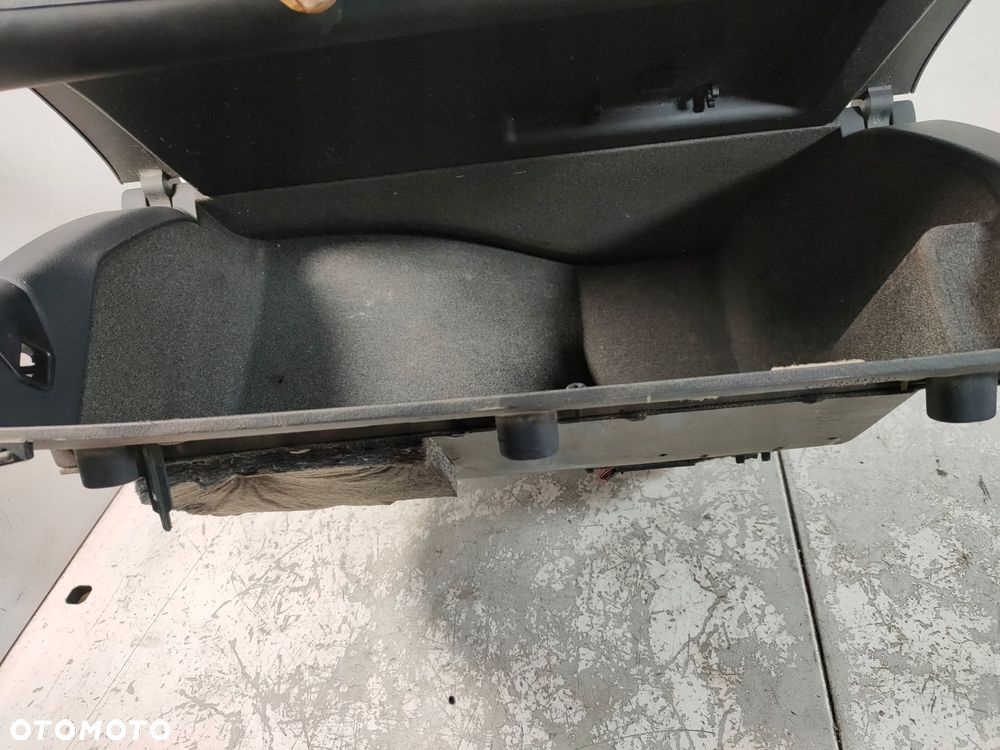 schowek pasażera audi a4 b6 czarny soul - 4
