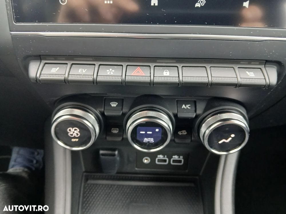 Renault Captur E-TECH Full Hybrid 145 Techno - 9