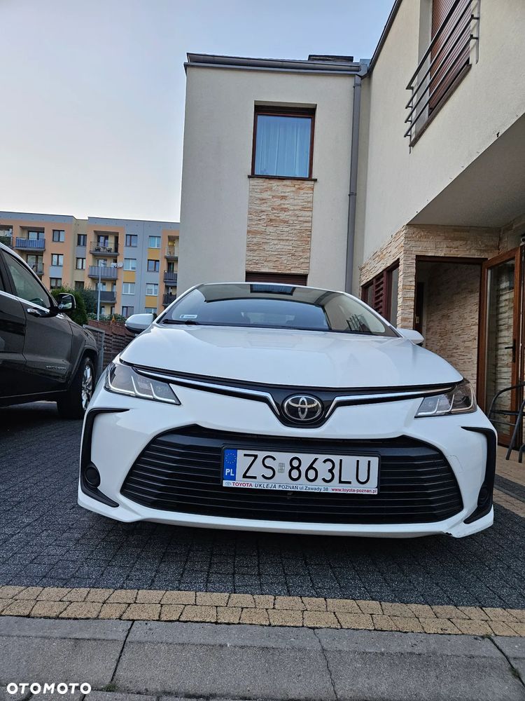 Toyota Corolla - 2