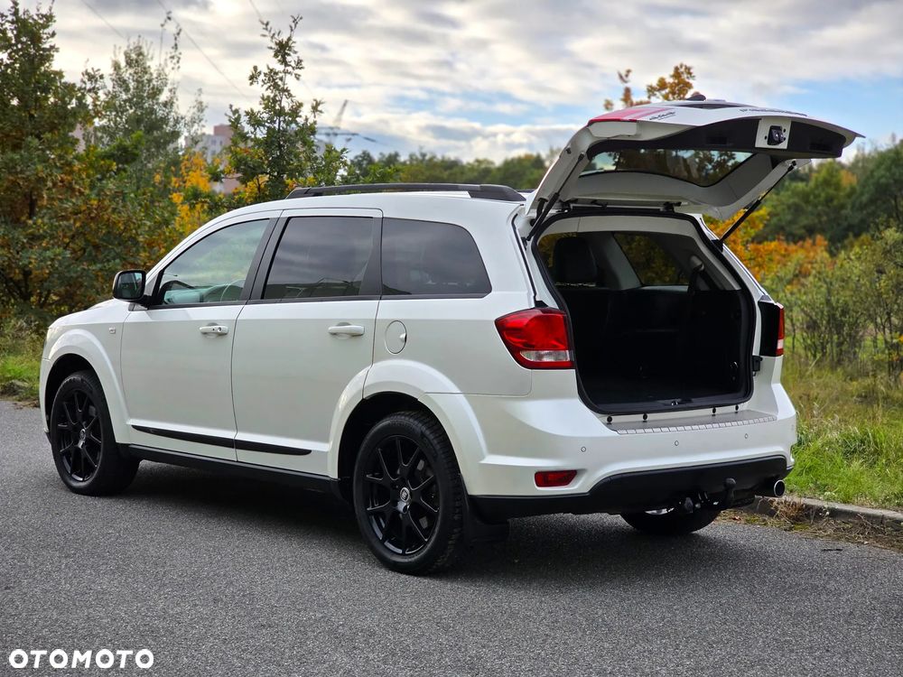 Fiat Freemont 2.0 Multijet Black Code AWD - 37
