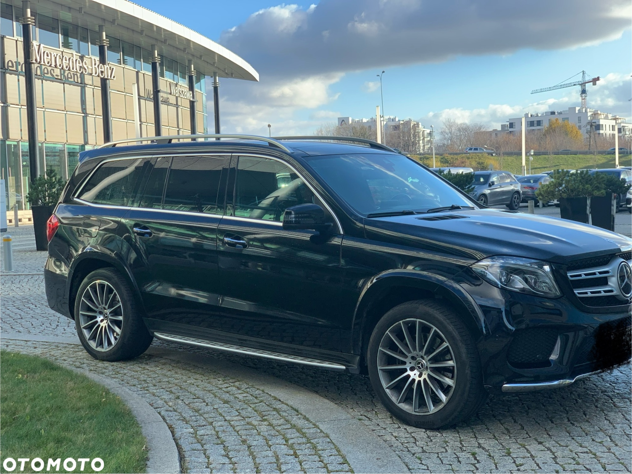 Mercedes-Benz GLS 350 d 4-Matic - 11