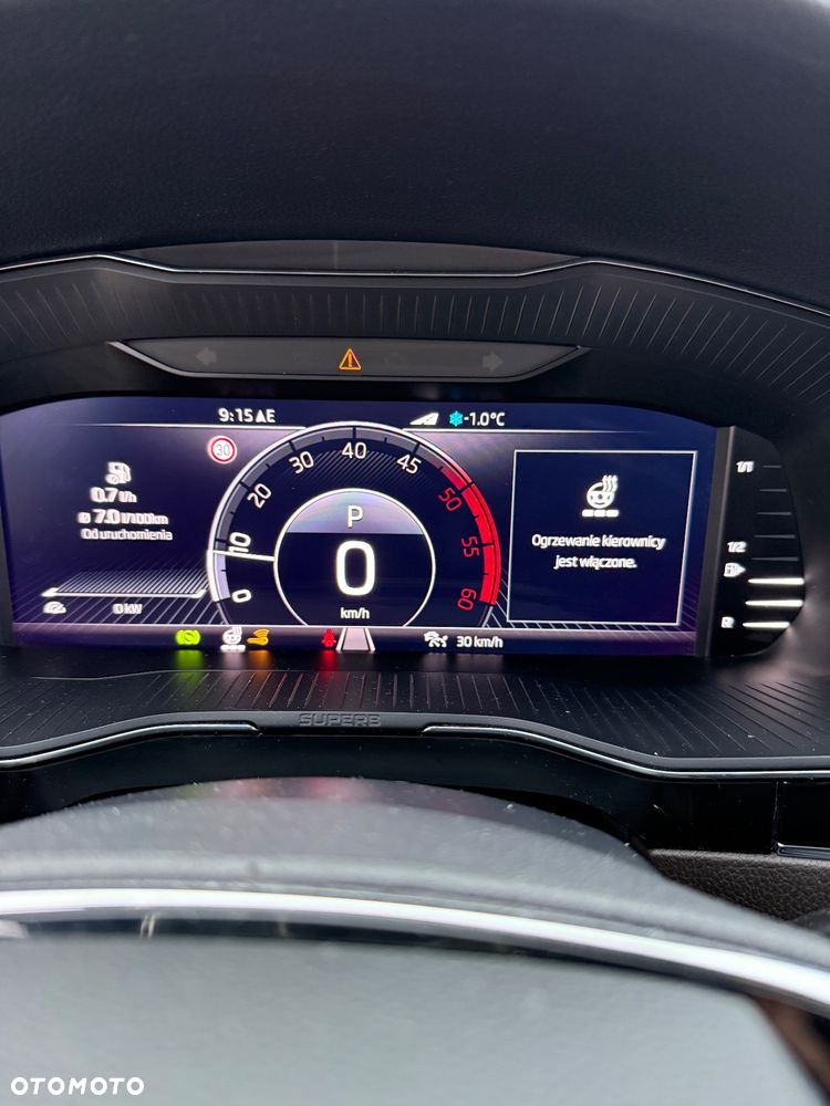 Skoda Superb 2.0 TDI SCR L&K DSG - 30