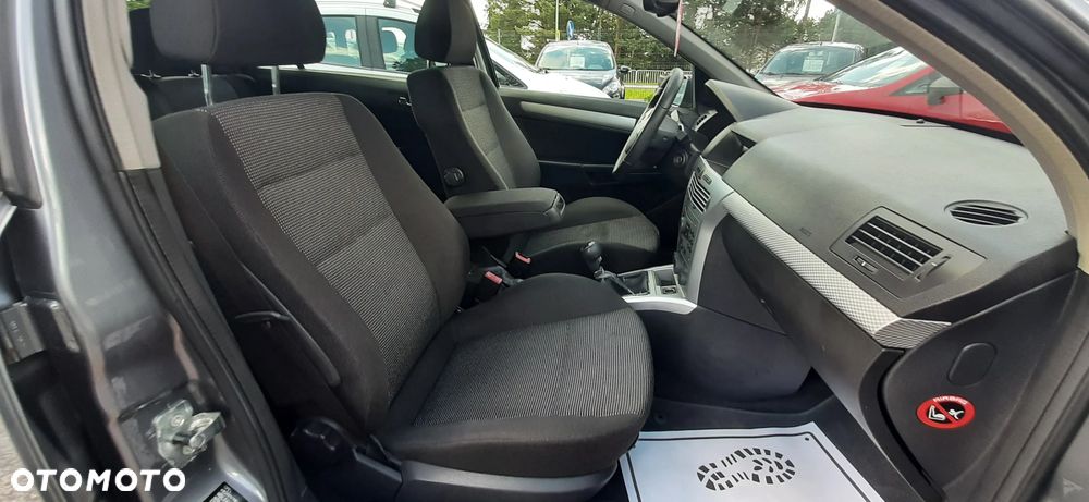 Opel Astra - 29