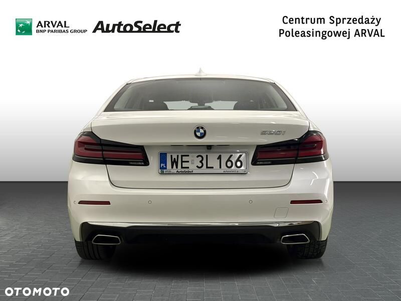 BMW Seria 5 2021 photo 5