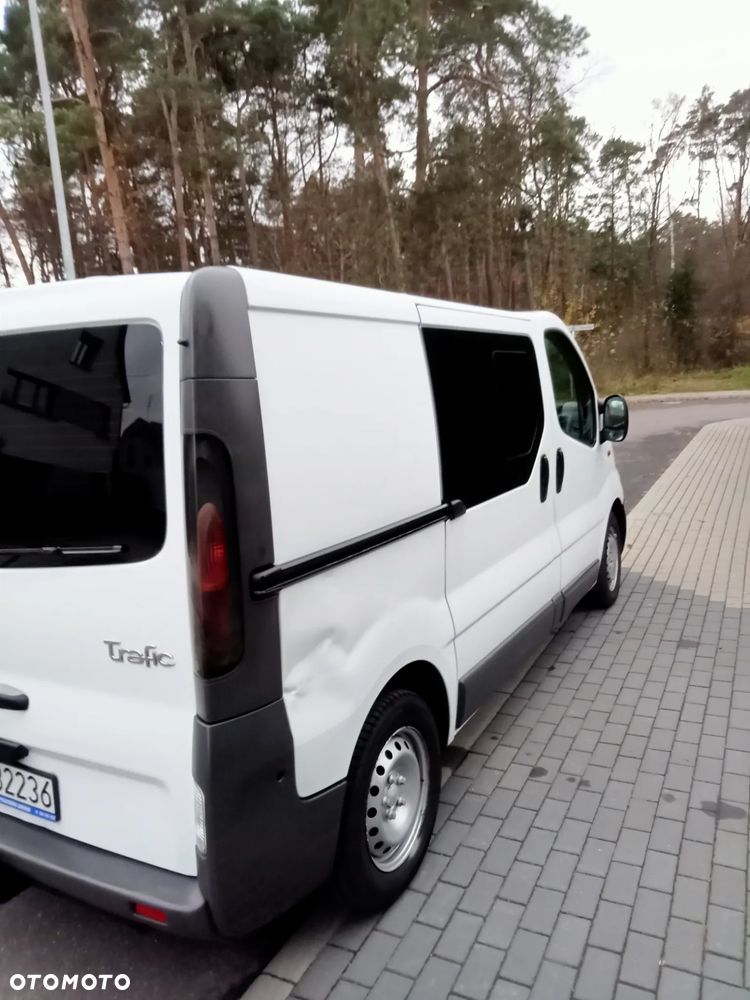 Renault Trafic - 2