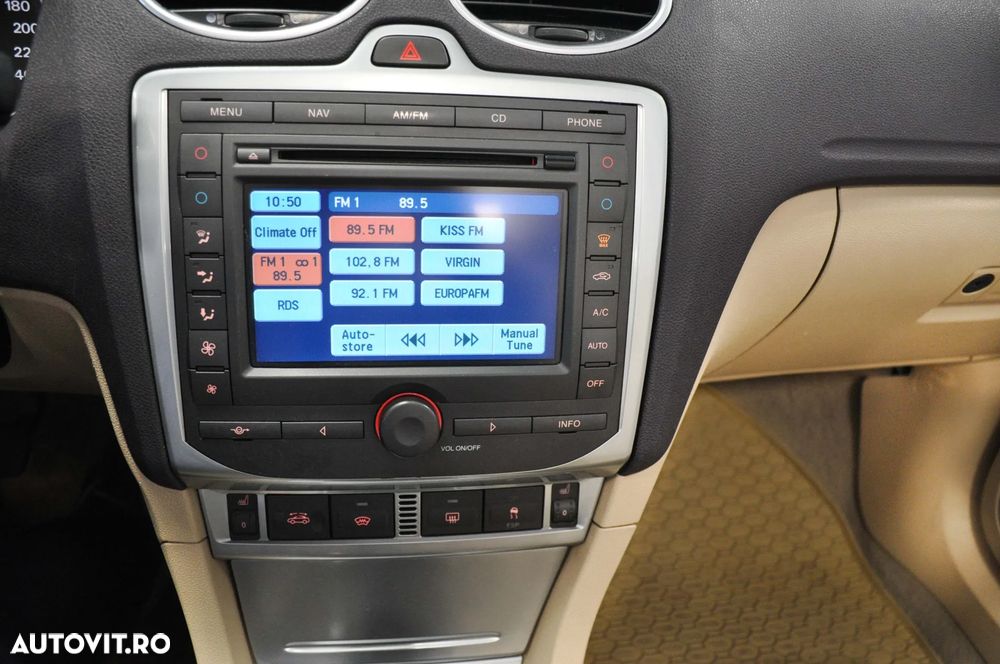 Ford Focus - 24