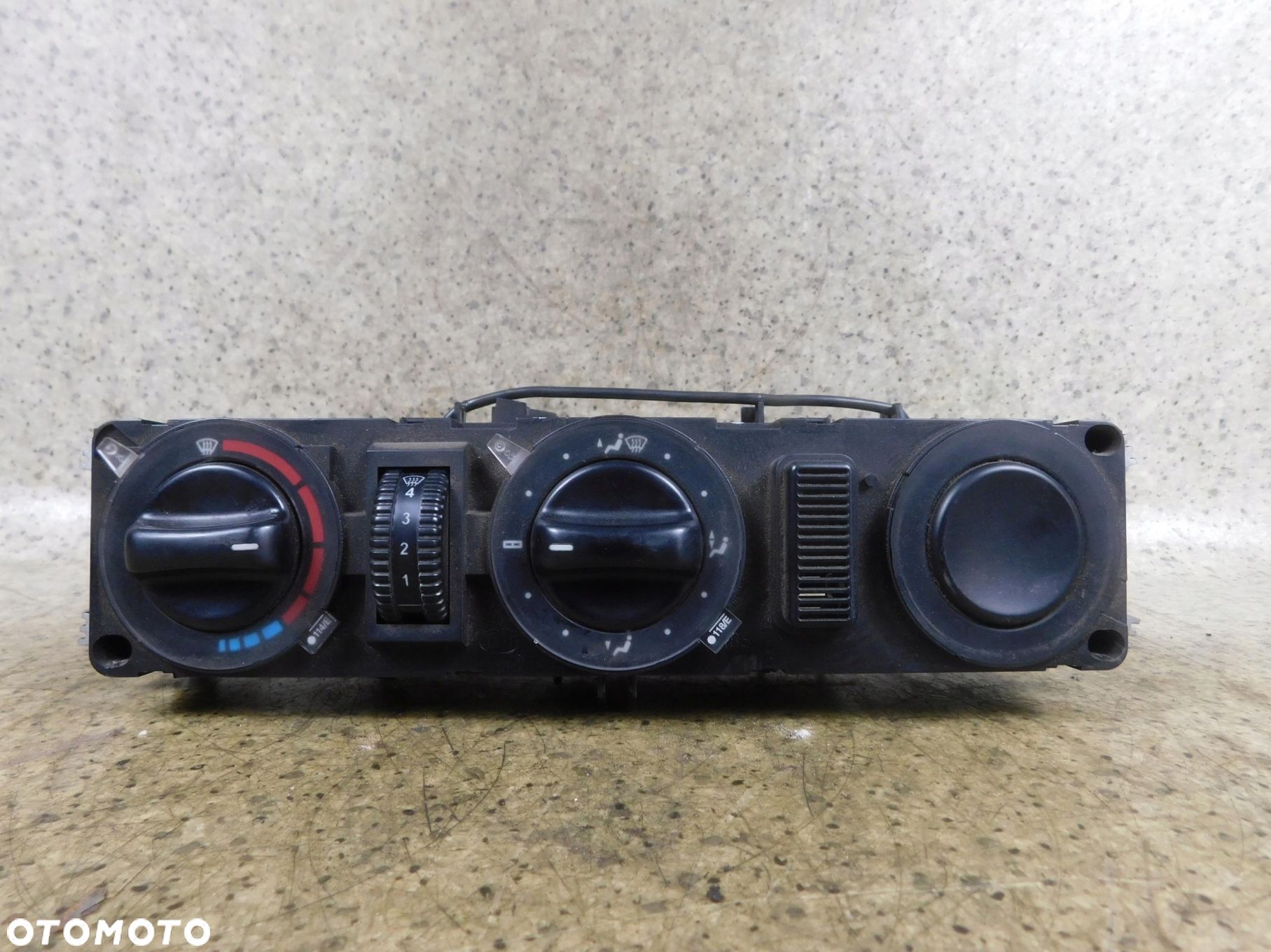 A0008306185Kz Panel Sterowania Nawiewem Mercedes Vito 638 2.2 Cdi Lift - 1