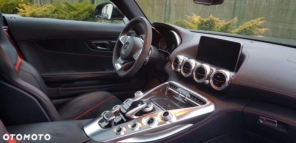 Mercedes-Benz AMG GT S - 21