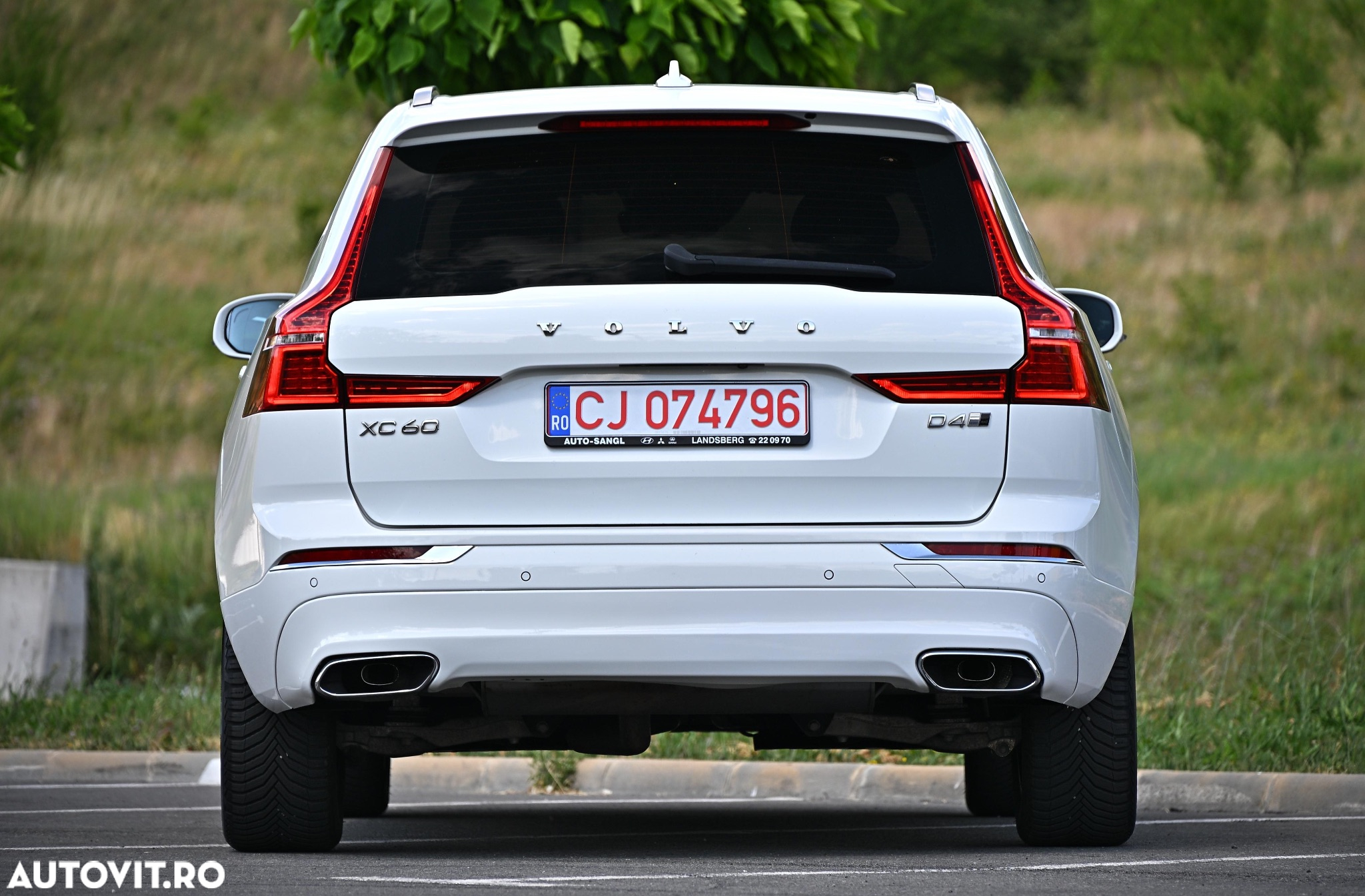 Volvo XC 60 D4 AWD Geartronic Inscription - 11