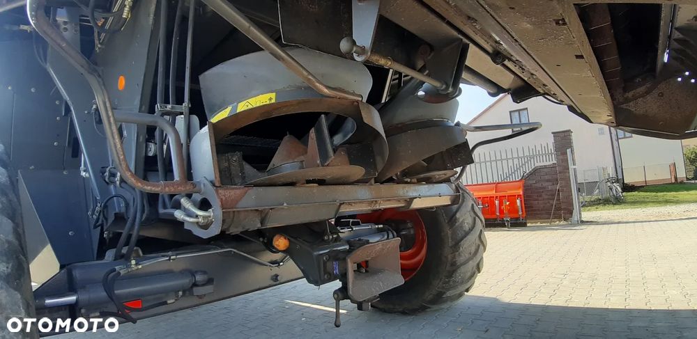 Claas Lexion 570 - 9