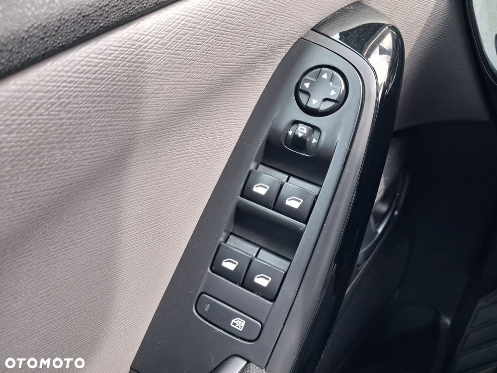 Citroën C4 Picasso PureTech 130 Stop&Start SHINE - 14