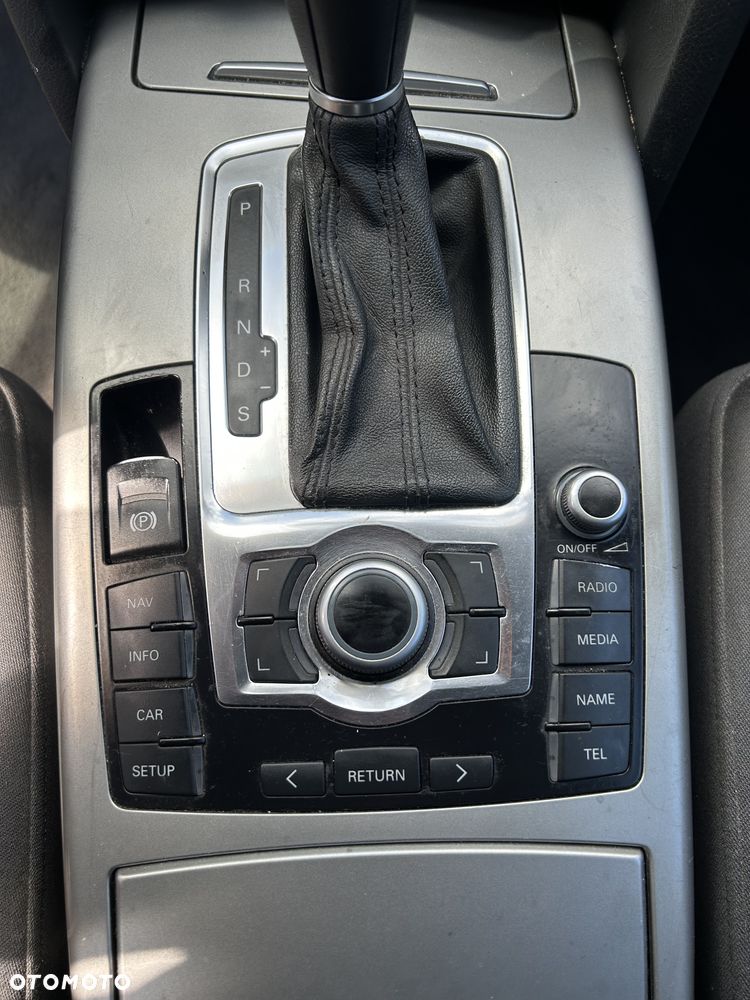 Audi A6 Avant 3.0 TDI DPF quattro tiptronic - 9