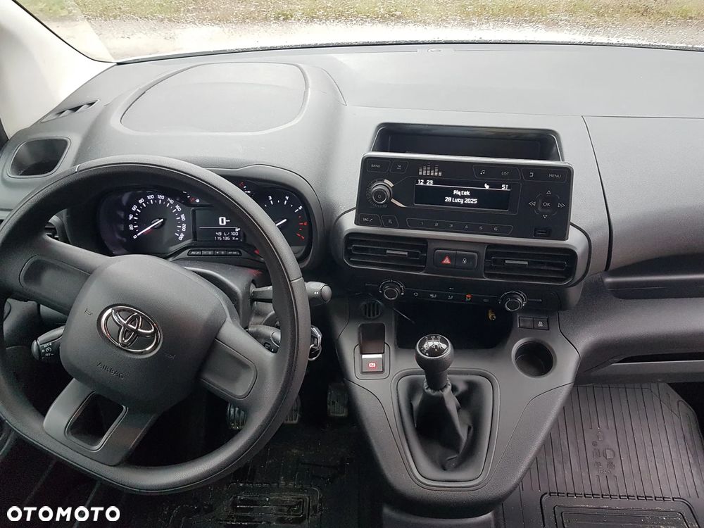 Toyota Proace City - 12