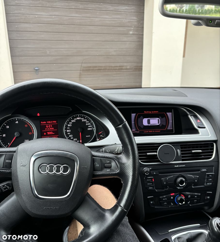 Audi A4 Avant - 8