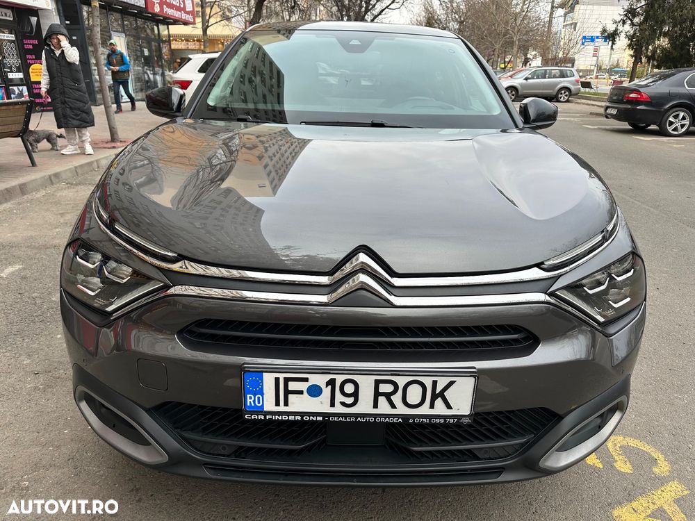 Citroën C4 BlueHDi 130 Stop&Start EAT8 SHINE - 1
