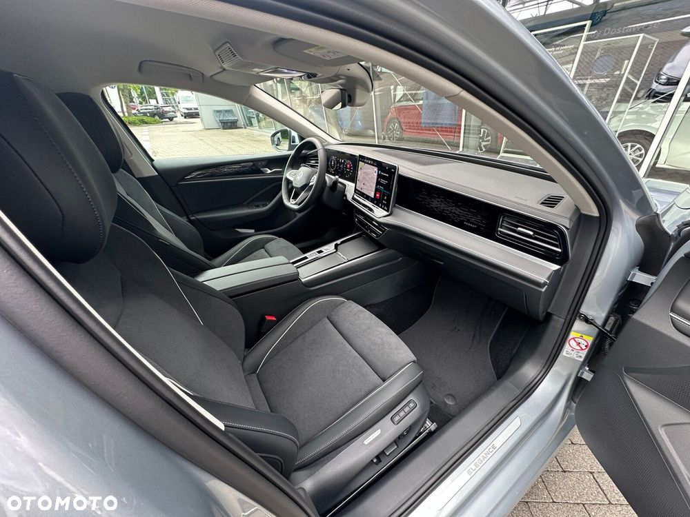 Volkswagen Passat - 13
