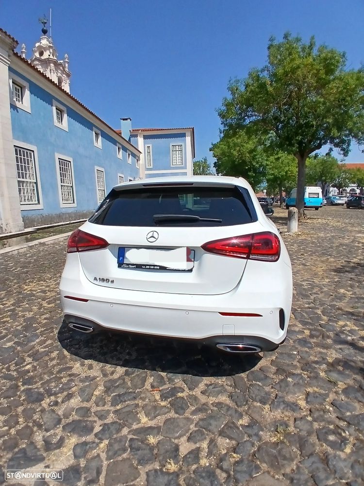 Mercedes-Benz A 180 - 4