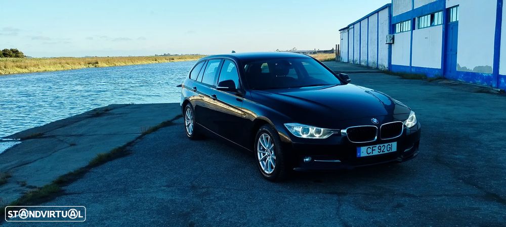 BMW 318 d xDrive Line Sport - 4