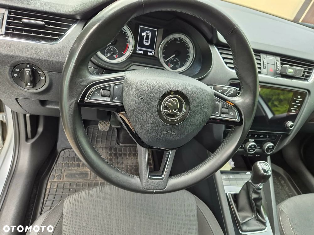 Skoda Octavia 2.0 TDI Style - 5
