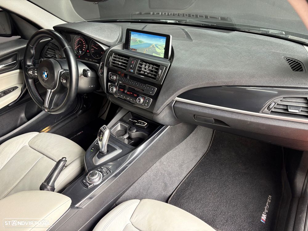 BMW 118 dA Pack M - 16
