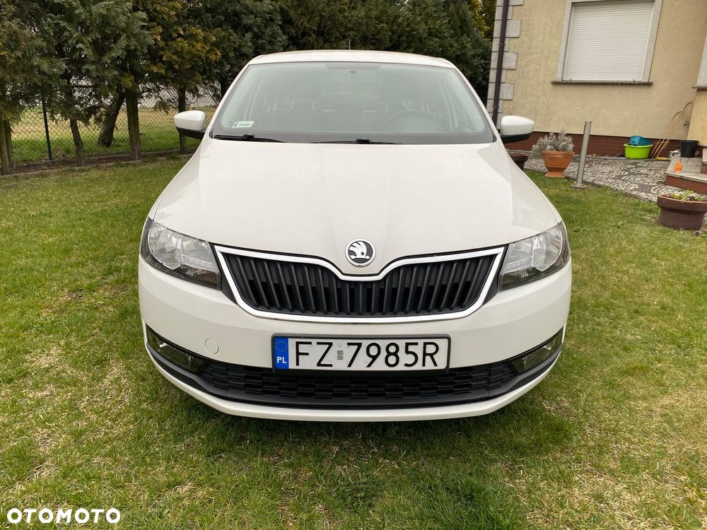 Skoda RAPID 1.0 TSI Active - 4