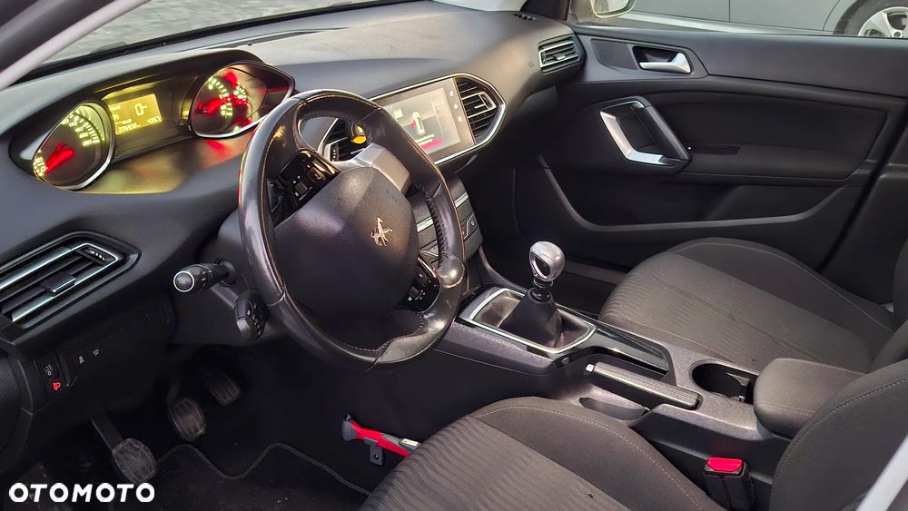 Peugeot 308 BlueHDi FAP 120 Stop&Start Allure - 5