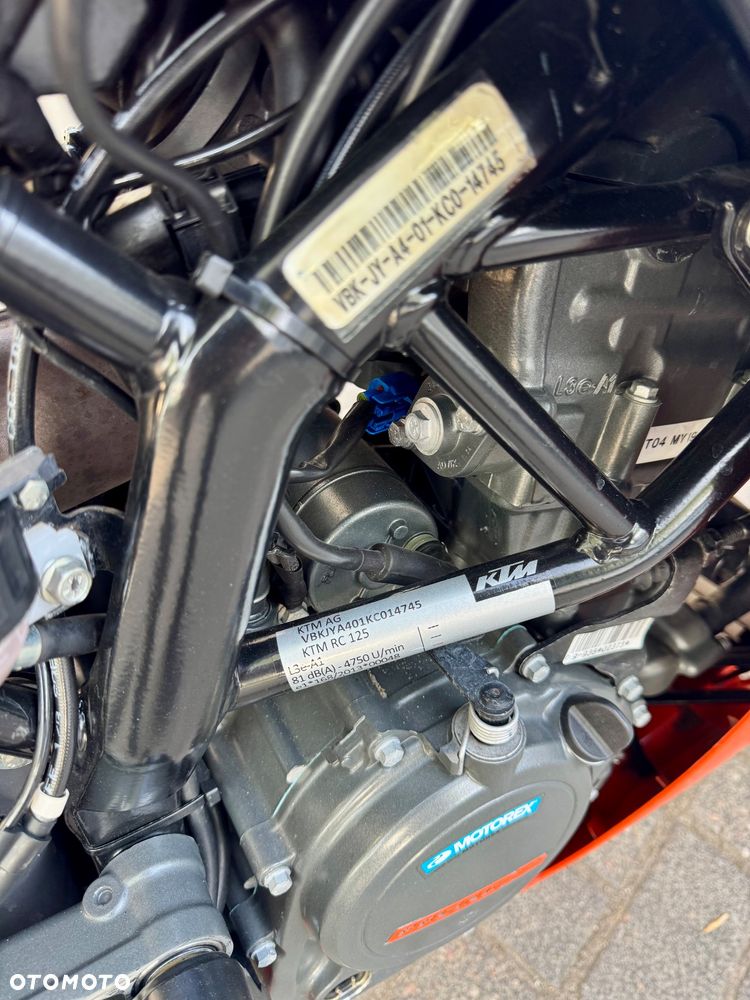 KTM RC 125 - 9
