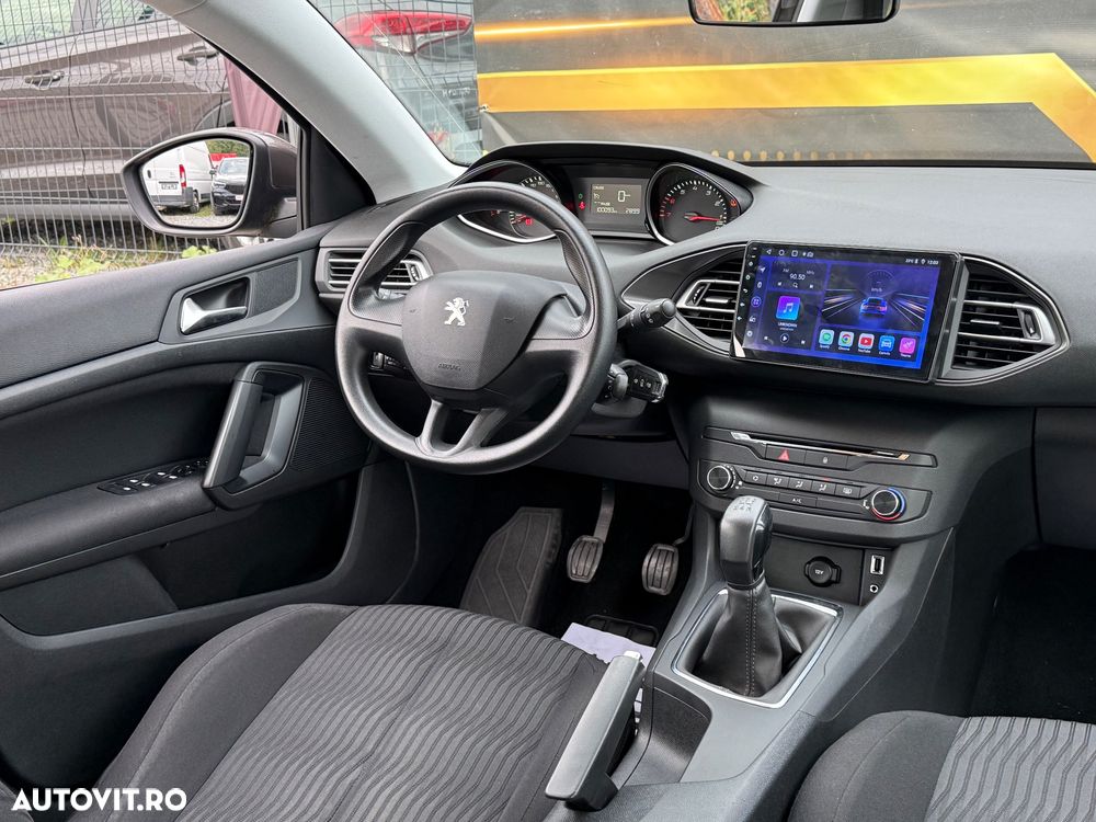 Peugeot 308 1.2 L PureTech Active - 5