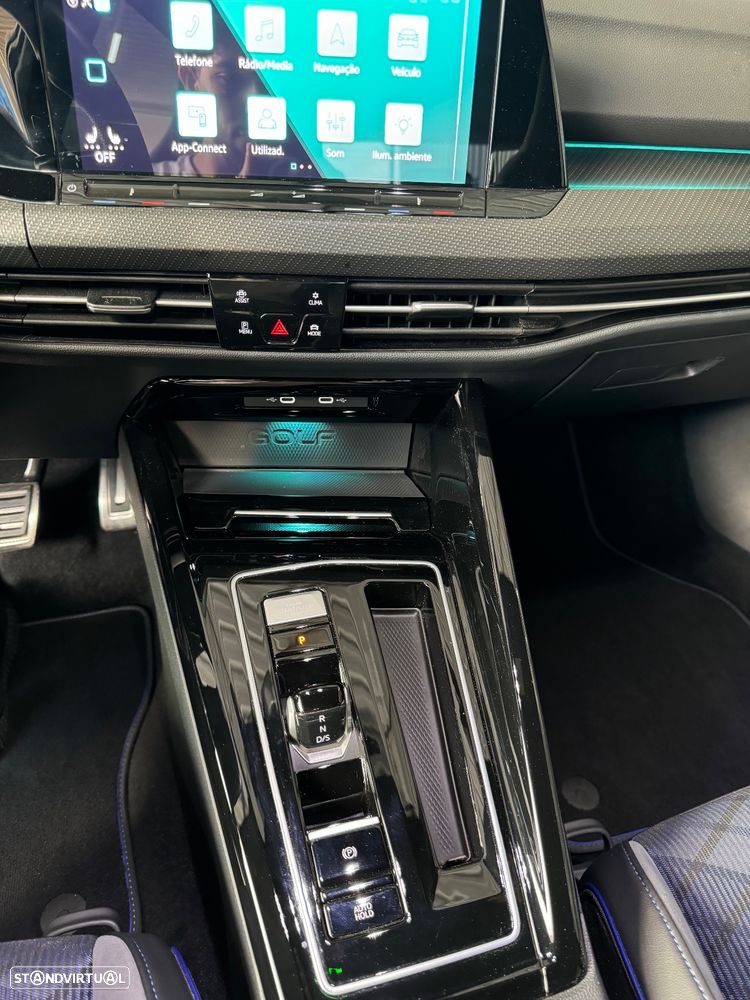 VW Golf 2.0 TSI R DSG - 19