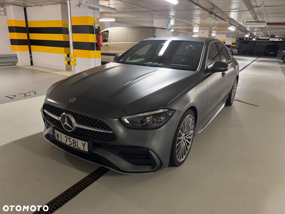 Mercedes-Benz Klasa C 300 4Matic 9G-TRONIC - 2