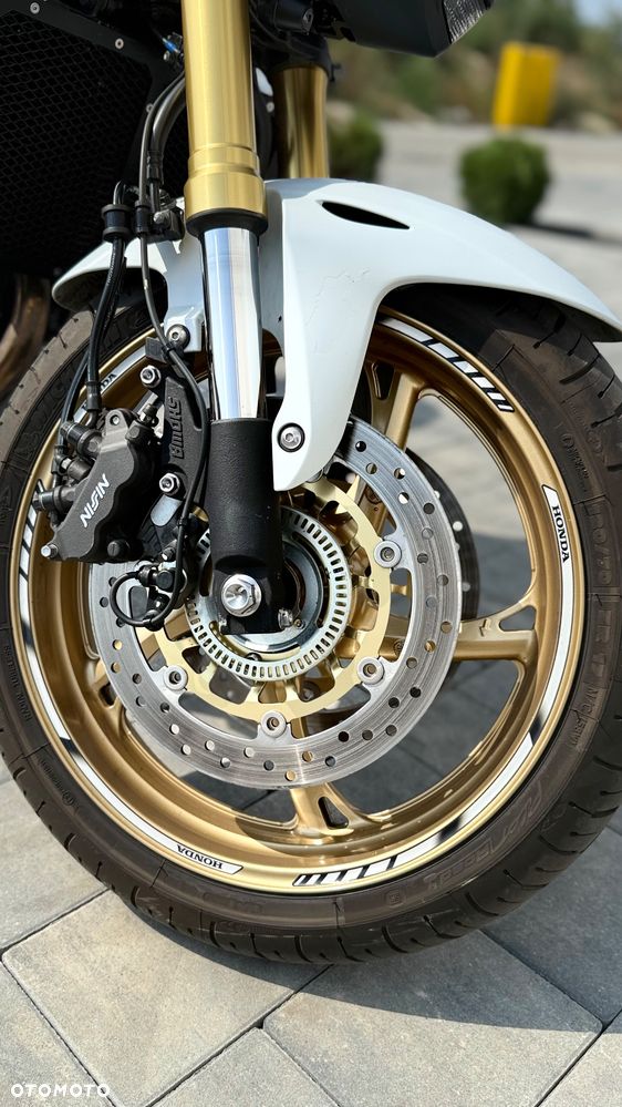 Honda Hornet - 5