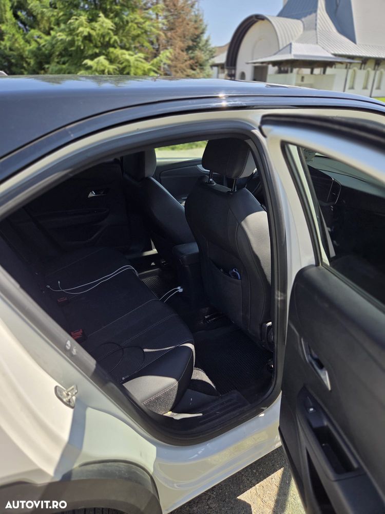 Opel Mokka 1.2 136 e-DCT MHEV GS - 18