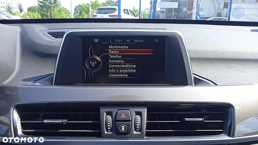 BMW X1 sDrive18d xLine - 14