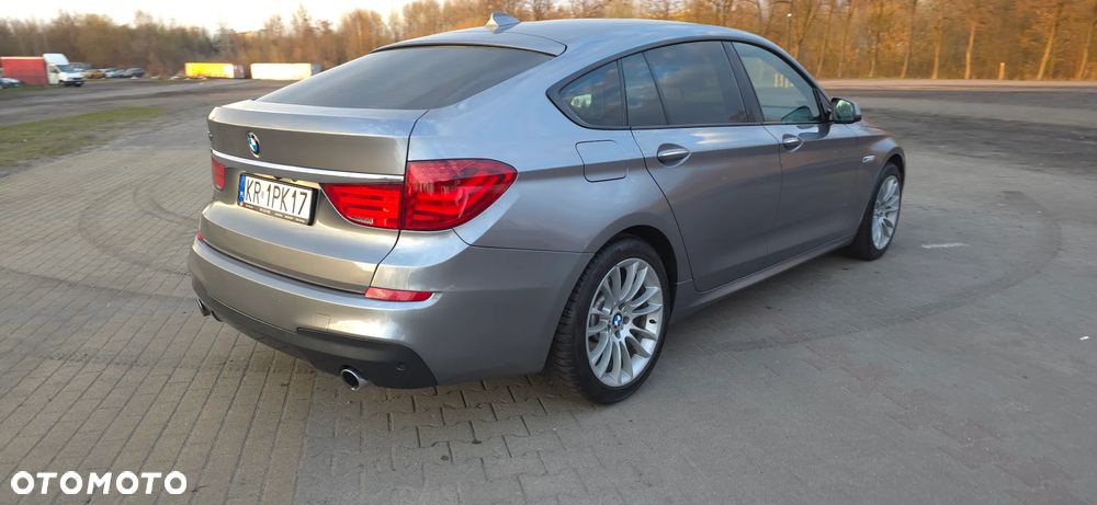 BMW 5GT 535d xDrive - 16