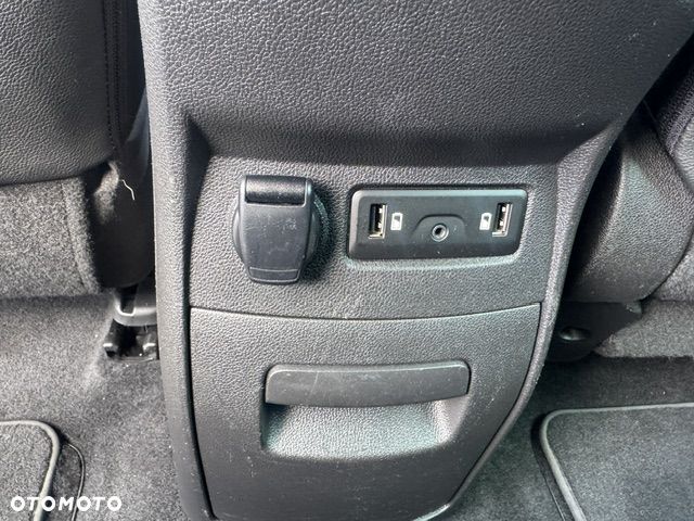 Renault Scenic - 26