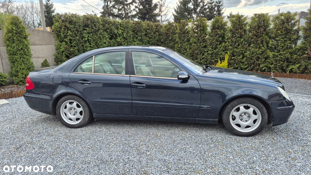 Mercedes-Benz Klasa E 220 CDI Automatik Classic - 3