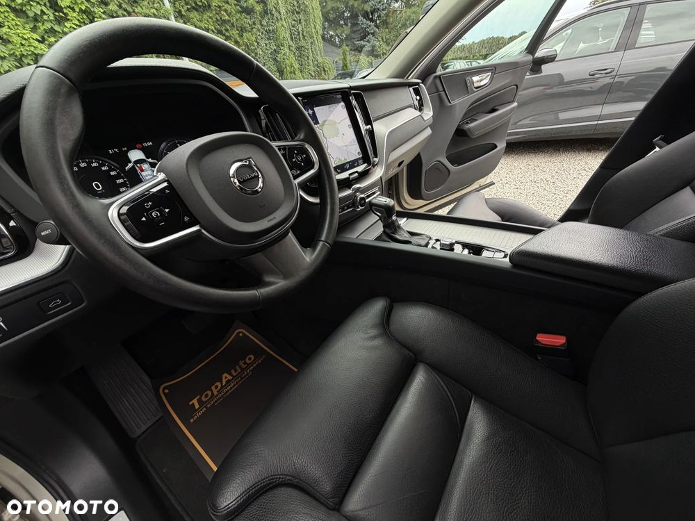 Volvo XC 60 D4 SCR Inscription - 19