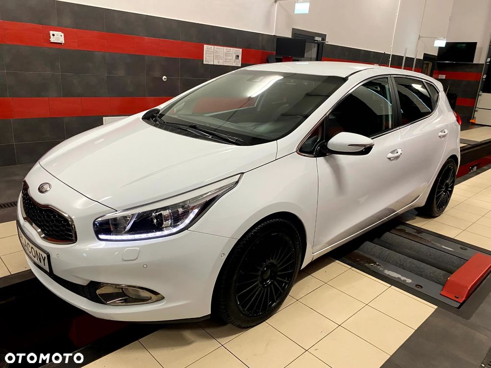 Kia Ceed 1.6 GDI Platinum Edition - 7