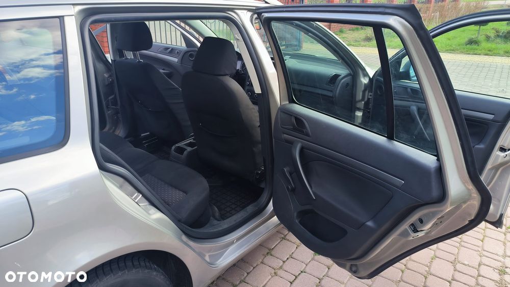 Skoda Octavia 1.6 TDI Active - 12