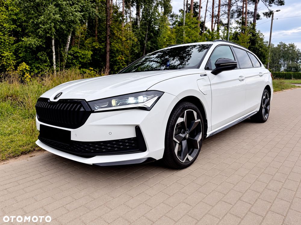 Skoda Superb 1.5 TSI Plug-in Hybrid Sportline DSG - 6