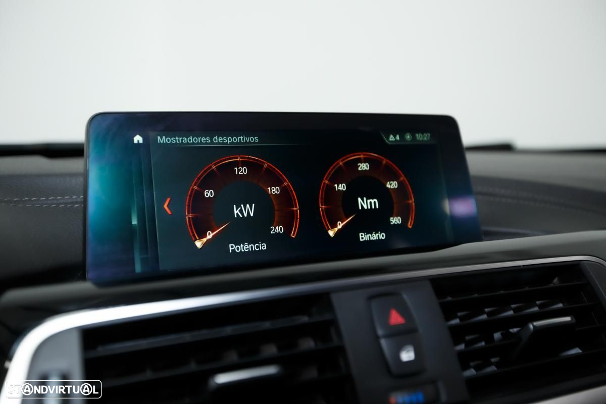 BMW 330 - 29