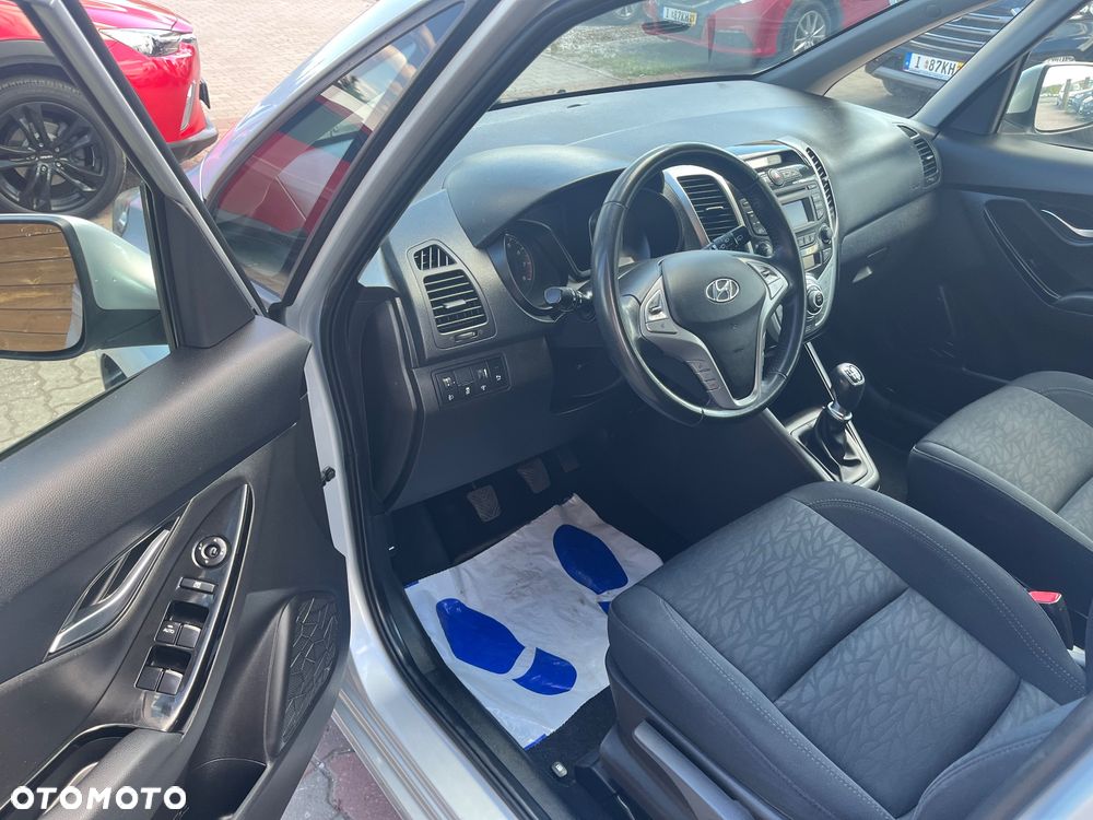 Hyundai ix20 1.6 Premium - 9