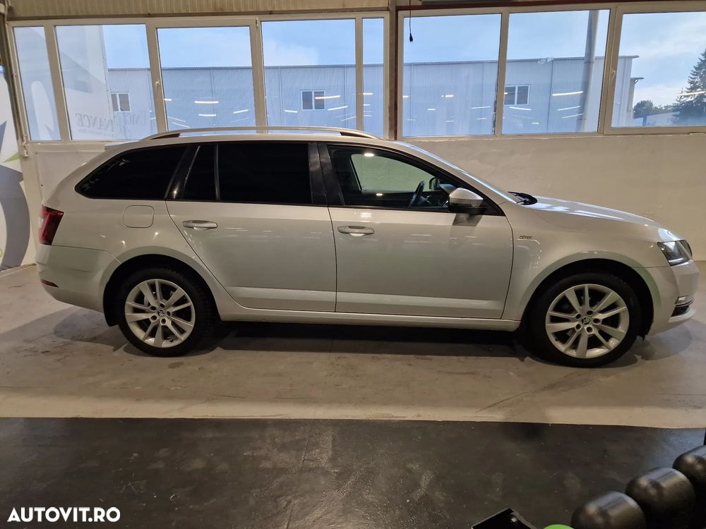 Skoda Octavia 1.6 TDI DSG Style - 2